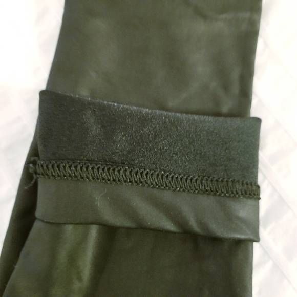 3/$45 American Apparel I Faux Leather Leggings Black - Picture 5 of 5